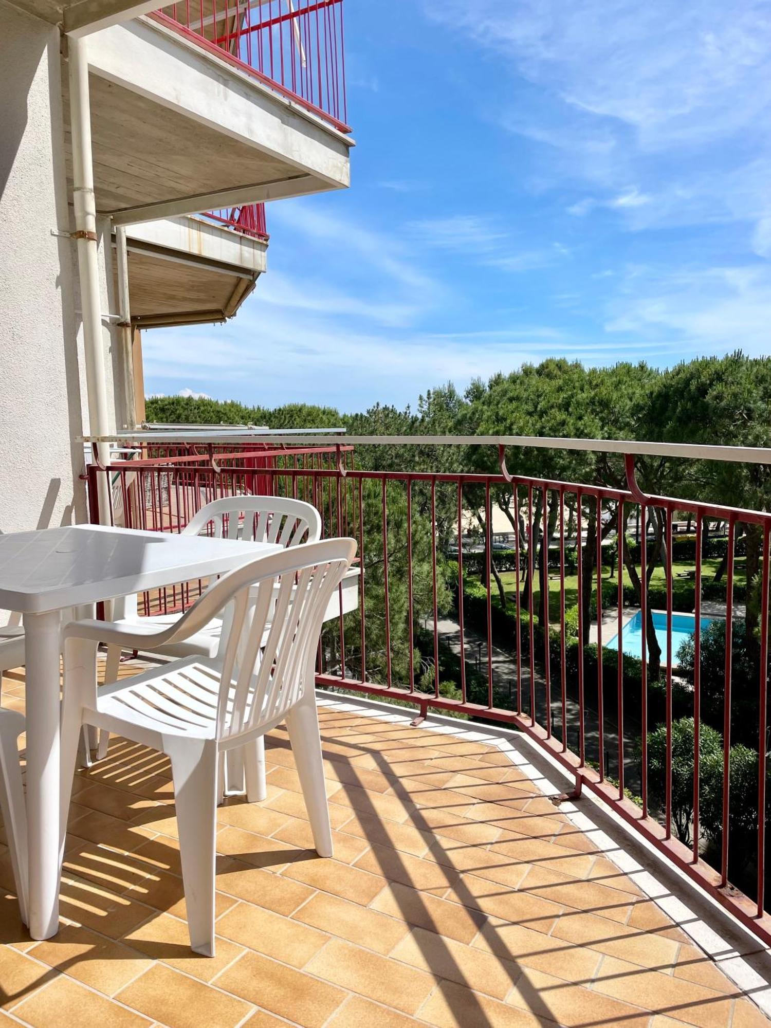 Residence Cristallo 4H Линяно Сабиадоро Екстериор снимка