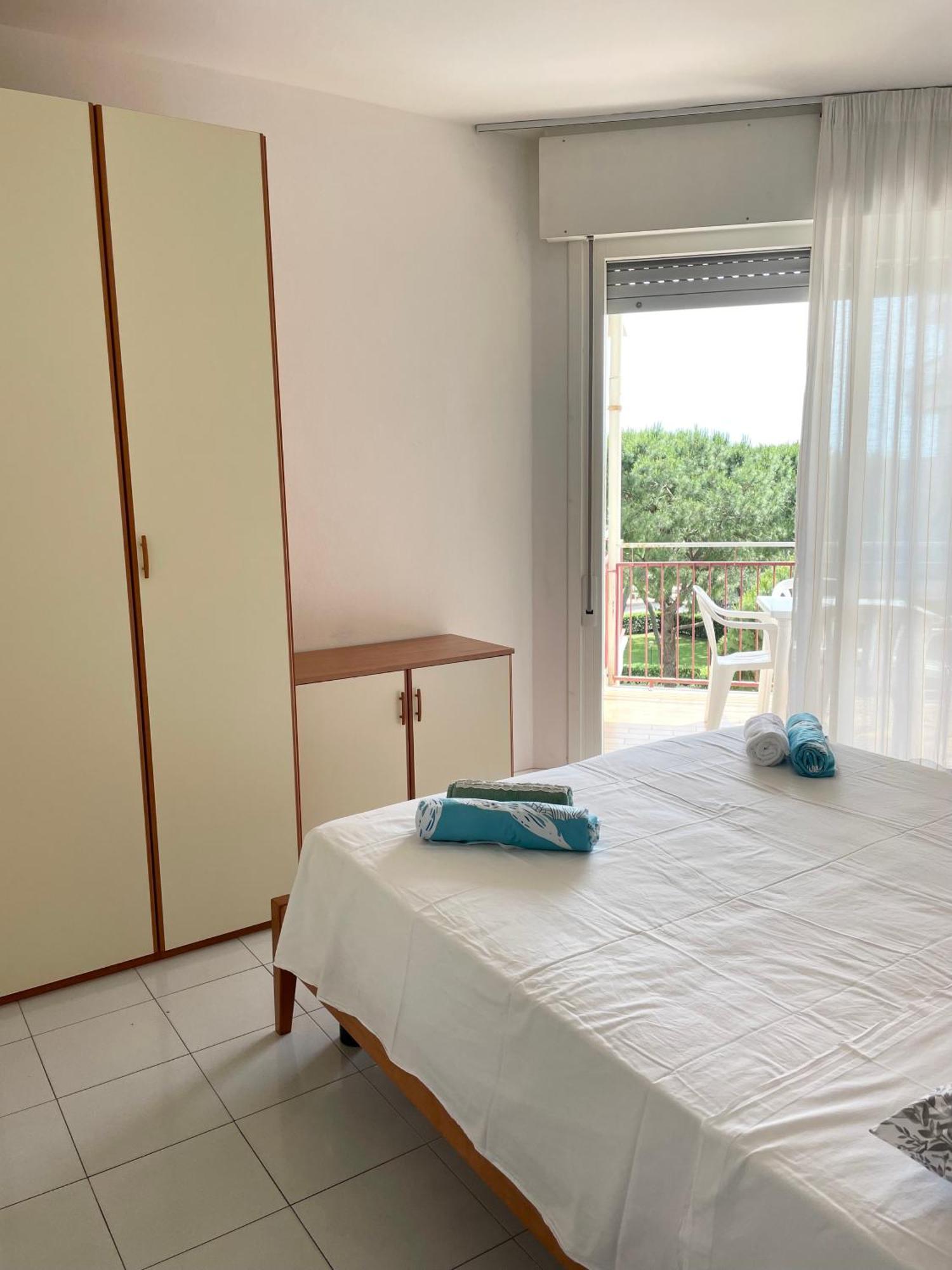 Residence Cristallo 4H Линяно Сабиадоро Екстериор снимка